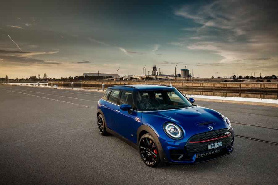  Mini John Cooper Works Clubman (F54) 2019 года  (AU) (фото 10 из 38)